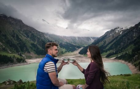 National Girlfriend Day 2022